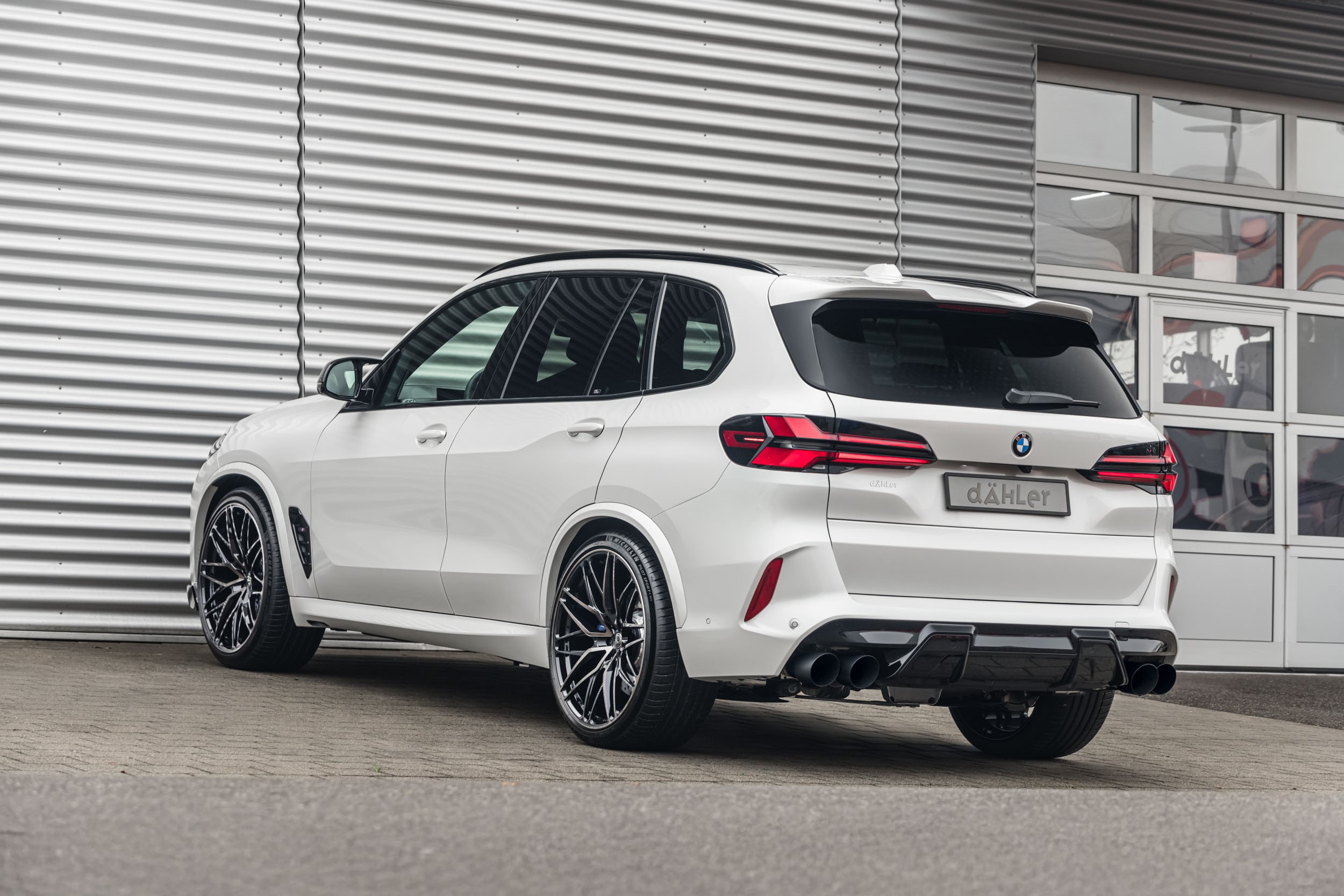 p 2024 912 daehler competition line ag bmw x5m web 11