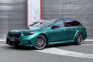 M5 (44)